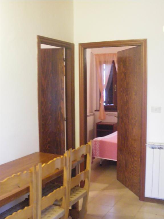 Agriturismo Orsaiola Urbania Exterior foto